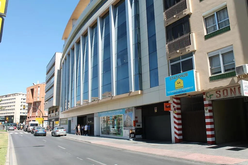 Station2B Bed And Breakfast Malaga