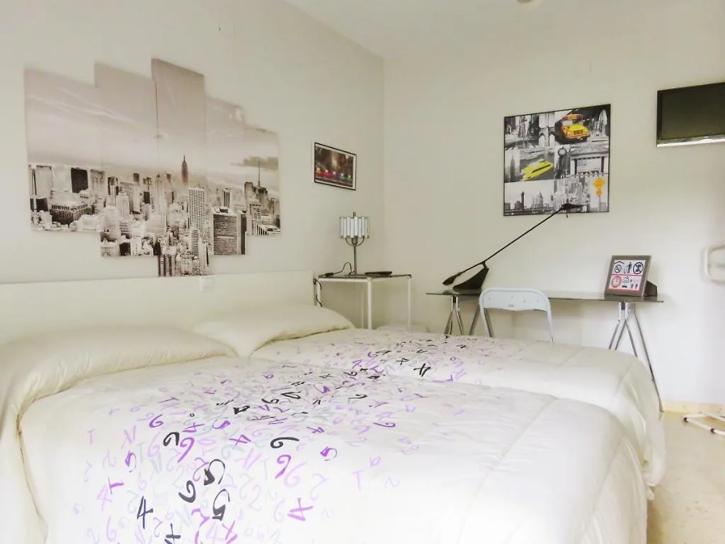 ** Couette-café Station2B Bed And Breakfast Málaga Espagne